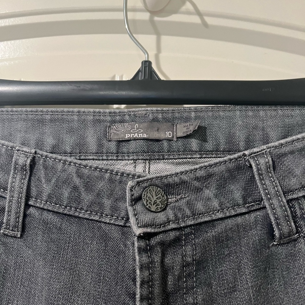 Prana Women’s Jeans Gray Denim BREATHE Straight Leg Stretch Size 10 - Picture 3 of 6